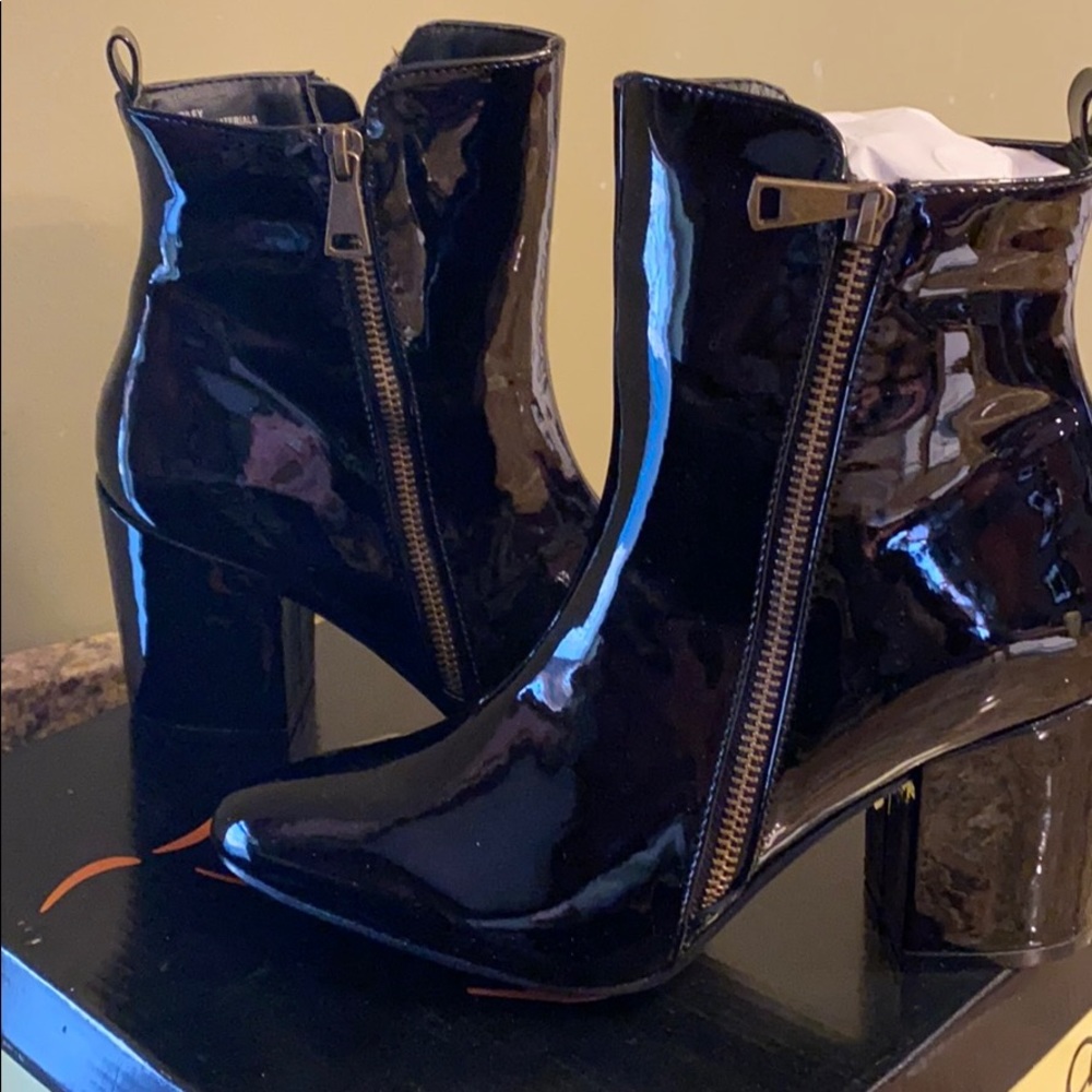 Women’s Black Patten Leather Boots